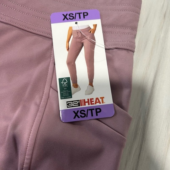 ⭐️ NEW 32 Degrees Tech Joggers | Pink - Picture 2 of 3